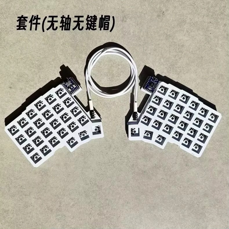 Silakka54 Ergonomic Split Mech - đánh giá và giá Gaming Keyboard Hot Swappable